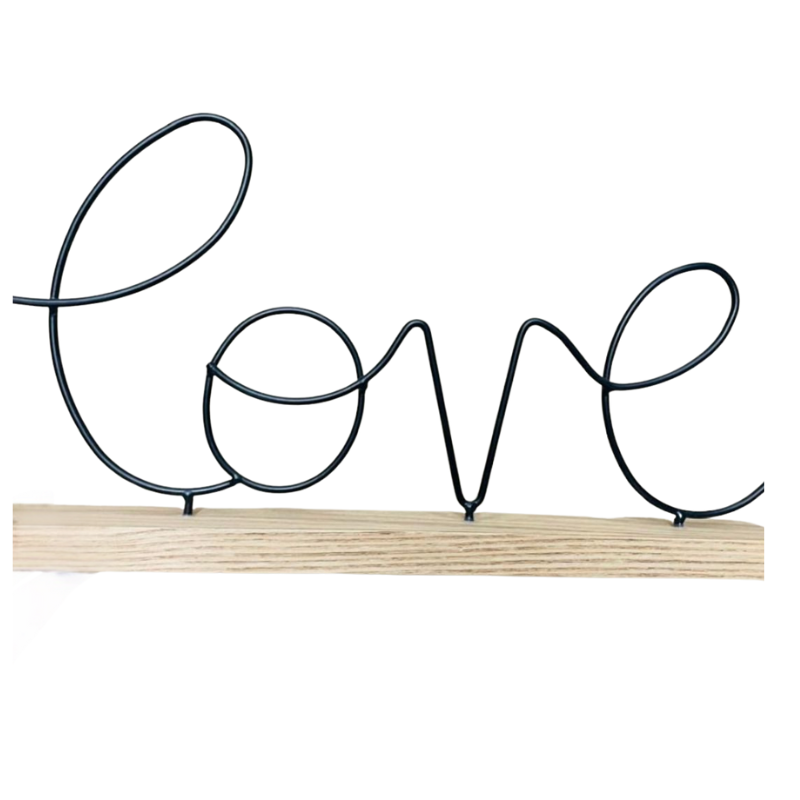 Peça Decorativa Love - Toque de Amor e Elegância para Seu Ambiente